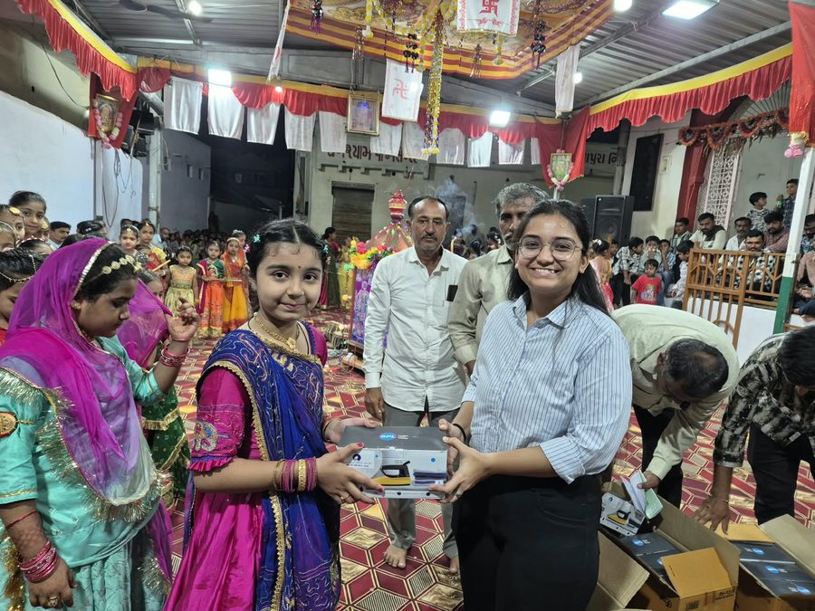 રિલાયન્સ દ્વારા 6,000થી વધુ કન્યાઓને નવરાત્રી નિમિત્તે લહાણી અર્પણ કરી ભારતીય સંસ્કૃતિ અને પરંપરાનું સન્માન