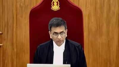 [सर्वोच्च न्यायालयाच्या माजी न्यायाधीशांच्या आत्मचरित्रामुळे न्यायव्यवस्था आणि सरकारच्या संबंधांवर गदारोळ]