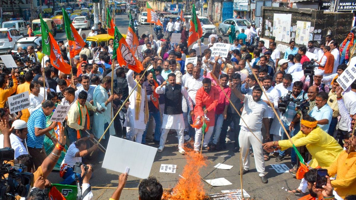 પીએમ મોદી પર આપેલા નિવેદનને લઈને કોંગ્રેસ અધ્યક્ષ મલ્લિકાર્જુન ખડગે સામે ભાજપનો દેશવ્યાપી વિરોધ