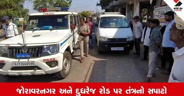 સુરેન્દ્રનગરમાં ફ્લાઈંગ સ્ક્વોડનો સપાટો: એસટી બસો આગળ પેસેન્જર ભરતા વાહનો સામે લાલ આંખ