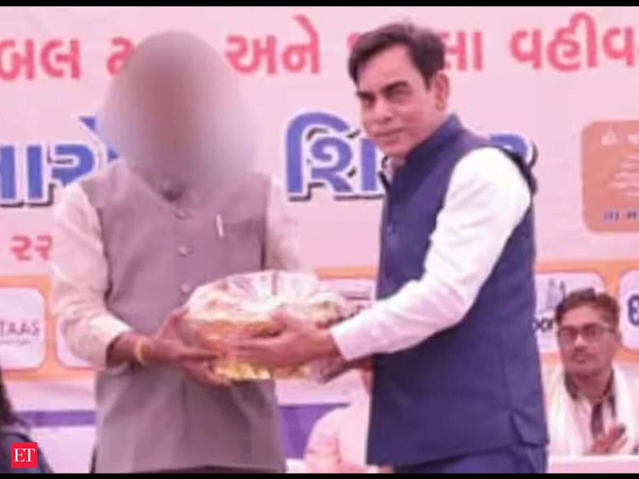 30 વર્ષથી ડૉક્ટર બનીને બેઠો હતો ભેજાબાજ, 188 કરોડનું કૌભાંડ પકડાયું