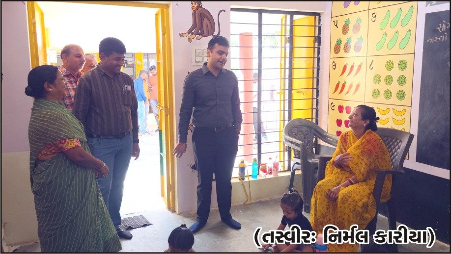 જામનગર મ્યુનિ. કમિશનરની આકસ્મિક આંગણવાડી મુલાકાત, ખદબદતી કેનાલ અંગે ઉગ્ર રજૂઆતો