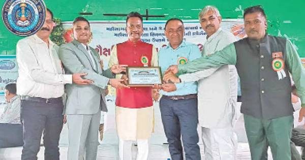 મહીસાગરના લાડવેલની મોંઘીબા ગાયત્રી વિદ્યાલય બની રાજ્યની શ્રોષ્ઠ શાળા