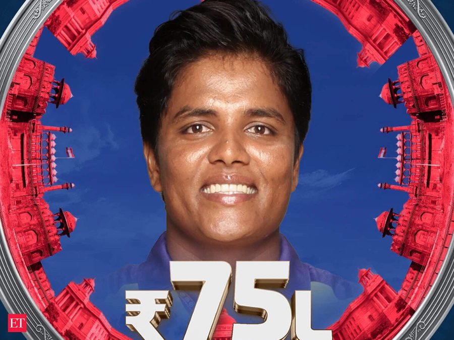 WPL 2027 ઓક્શન: કિરણ નવગીરેને 75 લાખમાં દિલ્હીએ ખરીદી, કમાલિની ગુજરાત જાયન્ટ્સમાં શિફ્ટ થઈ