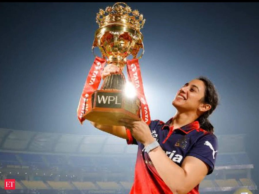WPL 2027 માટે તૈયાર છે RCB, સ્મૃતિ મંધાના અને એલિસા પેરી જેવા સ્ટાર્સ રિટેન