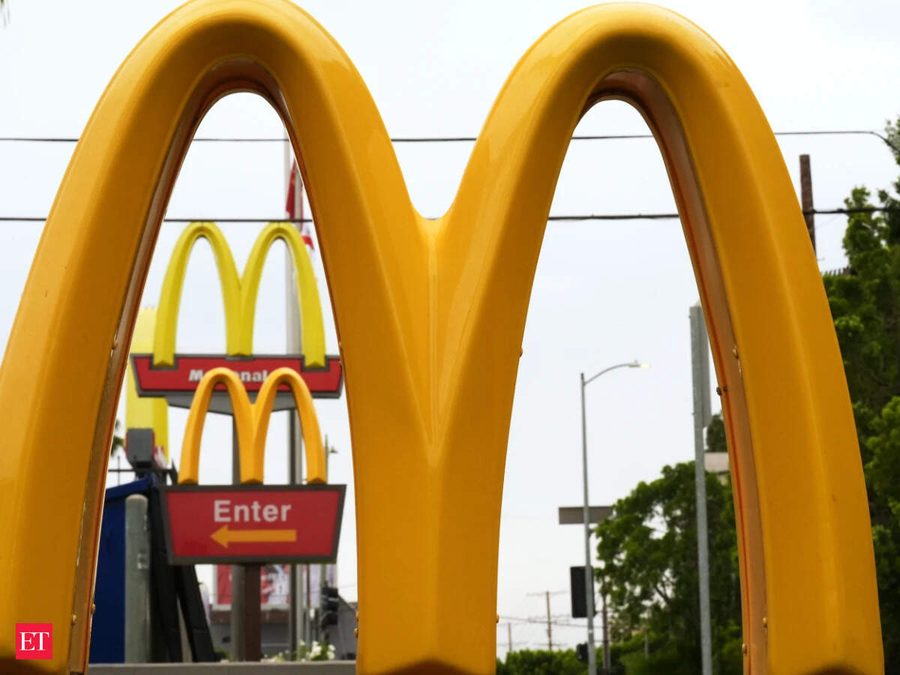 McDonald's faces McRib fraud lawsuit as US judge rejects bid to dismiss consumer claims