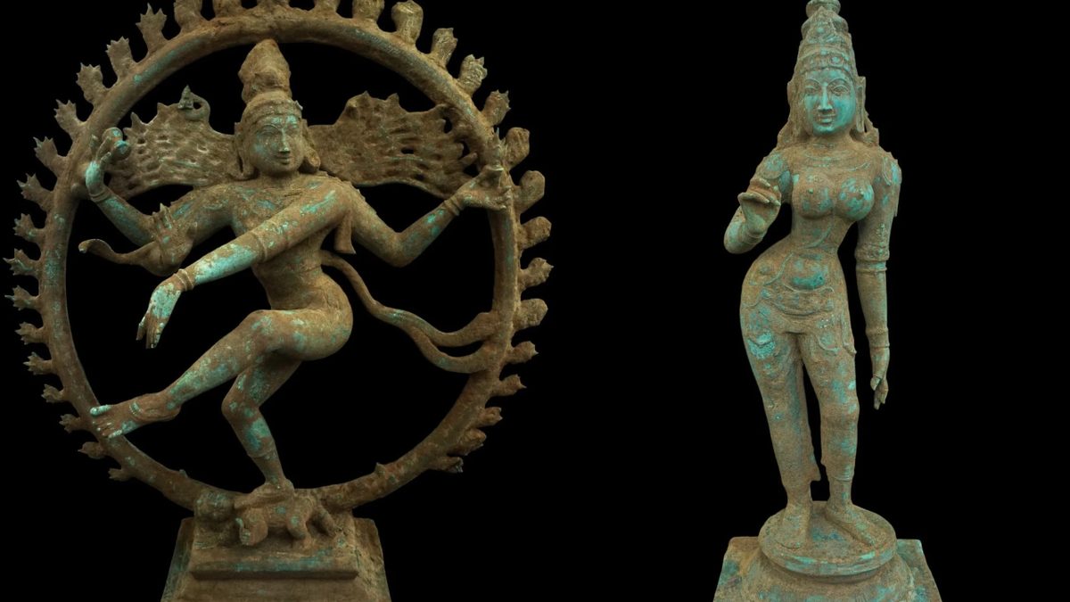 નાગપટ્ટિનમમાંથી ૧૨મી સદીના ચોલ યુગની નટરાજ અને શિવકામીની દુર્લભ કાંસ્ય પ્રતિમાઓ મળી આવી