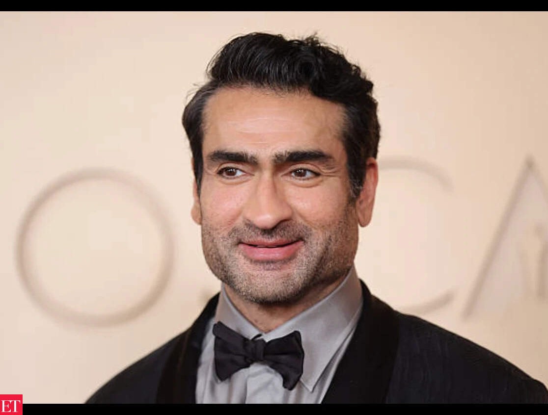 લોકપ્રિય શ્રેણી 'ધ વ્હાઇટ લોટસ'ની ચોથી સીઝનમાં જોવા મળશે મોટો વળાંક: અભિનેતા કુમૈલ નાનજિયાનીએ પત્નીથી પણ રહસ્ય છુપાવ્યું