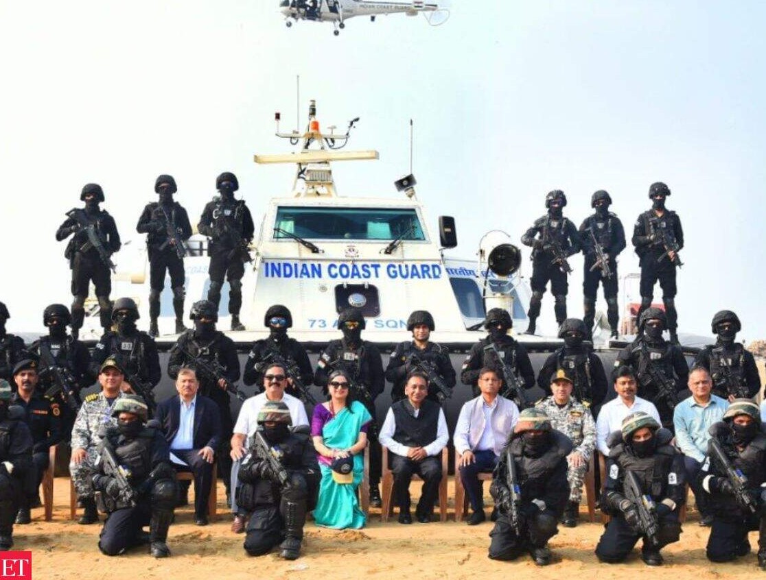 ભારતીય તટરક્ષક દળમાં ૩૬૫ જગ્યાઓ માટે ભરતી જાહેર: નાવિક અને યાંત્રિક સહિતના પદો માટે ઓનલાઇન અરજી શરૂ