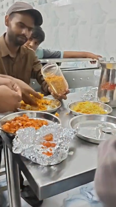 જામનગરમાં બિરિયાની આરોગ્યા બાદ ૩૫ લોકોને ઝેરી અસર: ફૂડ શાખાએ કેટરર્સને સીલ કરી ૨૫ કિલો અખાદ્ય ચોખાનો નાશ કર્યો