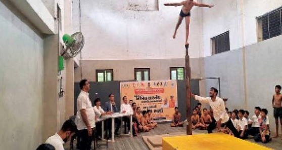 વડોદરાના કંડારી ખાતે રાજ્યકક્ષાની શાળાકીય મલખંભ સ્પર્ધાનો ભવ્ય પ્રારંભ: શ્રેષ્ઠ ખેલાડીઓ રાષ્ટ્રીય સ્તરે ગુજરાતનું પ્રતિનિધિત્વ કરશે