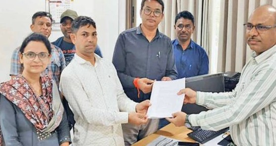 જૂના ટાટ પાસ દિવ્યાંગ ઉમેદવારો સાથે અન્યાયનો આક્ષેપ: ગાંધીનગરમાં કમિશનર કચેરીએ ખાસ ભરતીની ઉગ્ર માંગ