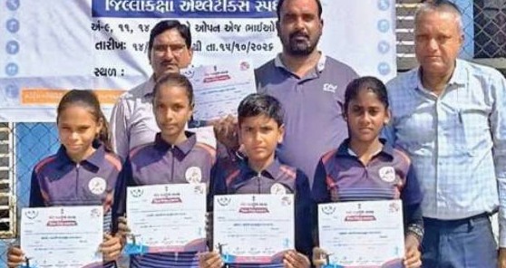 અમદાવાદ જિલ્લાકક્ષા ખેલમહાકુંભ: માંડલની દીકરી જાનકી મંડલીએ ૧૫૦૦ મીટર દોડ અને બરછી ફેંકમાં મેળવી બેવડી સિદ્ધિ