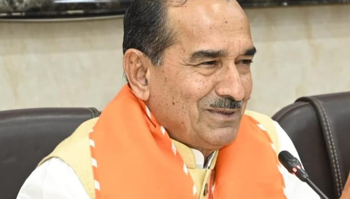 'અમેરિકા અને પાકિસ્તાન વચ્ચે યુદ્ધ થશે તો અમે પાકિસ્તાન સાથે ઊભા રહીશું': ભાજપ પ્રદેશ પ્રમુખ મદન રાઠોડના નિવેદનથી મોટો વિવાદ