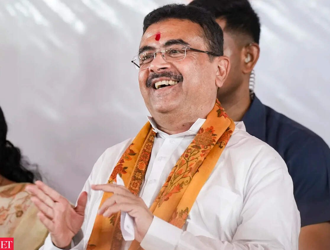 પશ્ચિમ બંગાળમાં ગરીબ પરિવારોને માસિક ૧૨ થી ૧૫ હજાર રૂપિયાની આર્થિક સહાય આપવા શુભેન્દુ અધિકારીની હિમાયત