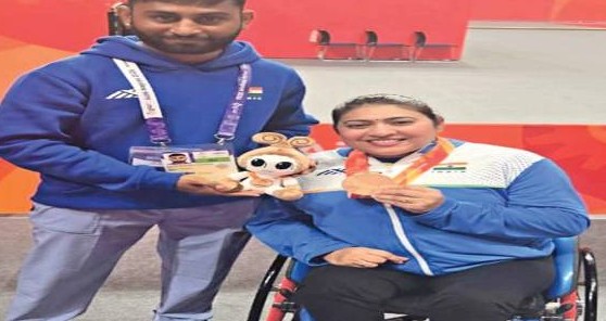 ગાંધીનગરની દીકરી સોનલબેન પટેલે એશિયન પેરા ગેમ્સમાં બ્રોન્ઝ મેડલ મેળવી દેશનું નામ રોશન કર્યું