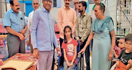 આણંદ જિલ્લાના બોરસદમાં ચાલીલી સંવેદનશીલ પહેલ: ચાલીસ દિવ્યાંગ બાળકોને કરાયું સાધન-સહાયનું વિતરણ