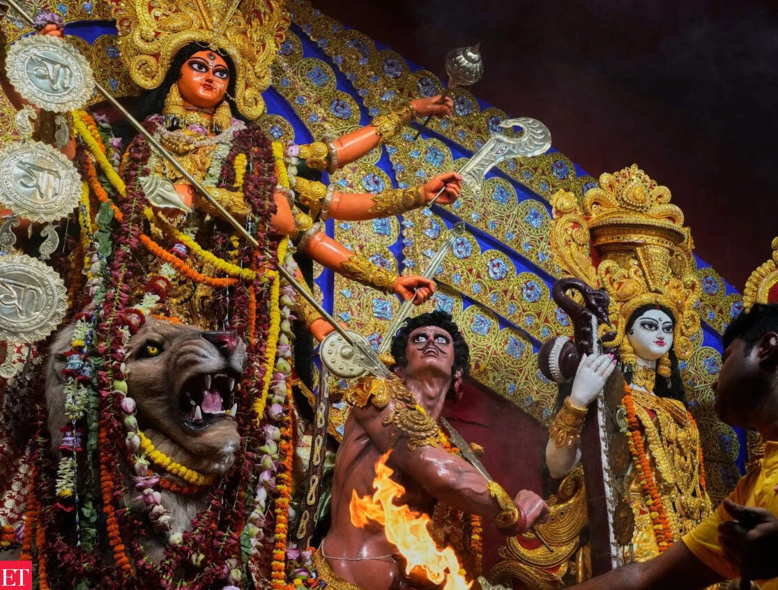 પશ્ચિમ બંગાળ સરકારનો મોટો નિર્ણય: સરકારી હોસ્પિટલોમાં હવે તહેવારો દરમિયાન પણ ચાલુ રહેશે આરોગ્ય સેવાઓ