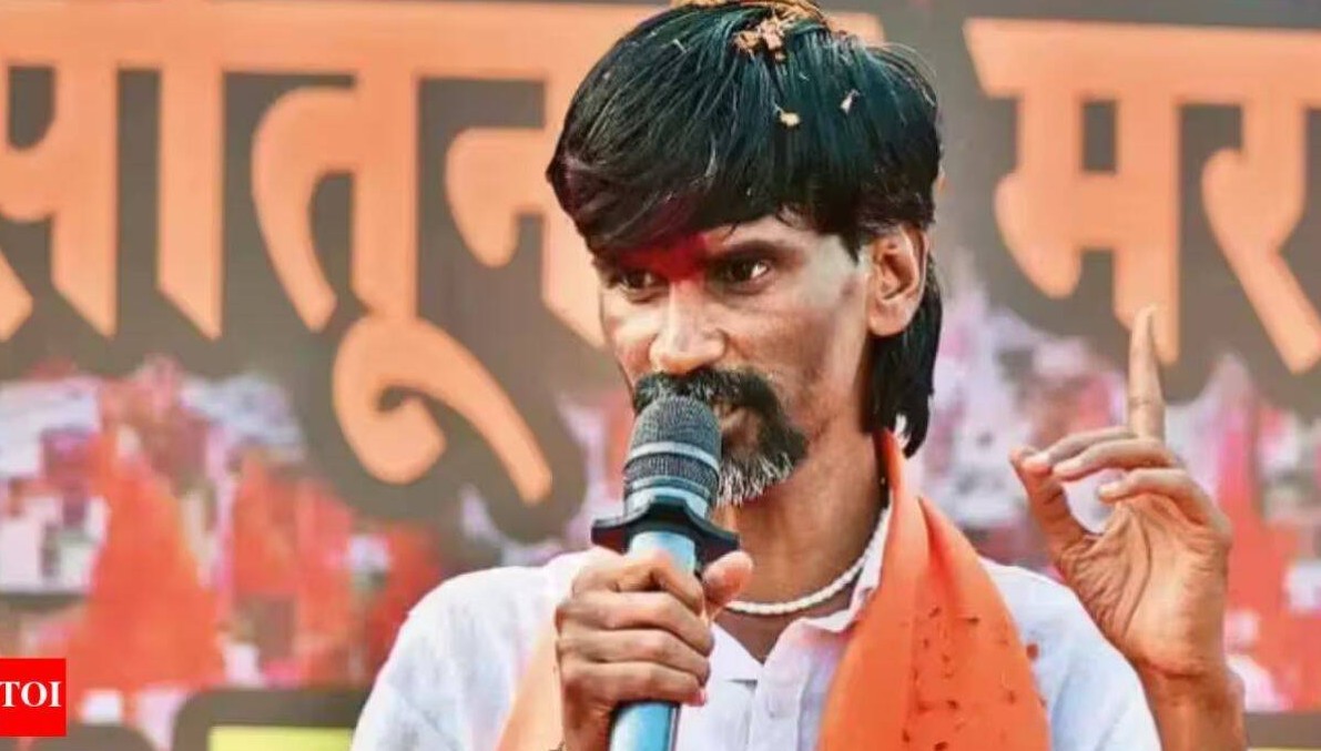 મરાઠા આરક્ષણ આંદોલનને ડામવા બનાવટી ઓડિયો ક્લિપ બનાવી હોવાનો સત્તાધારી પક્ષનો ગંભીર આરોપ
